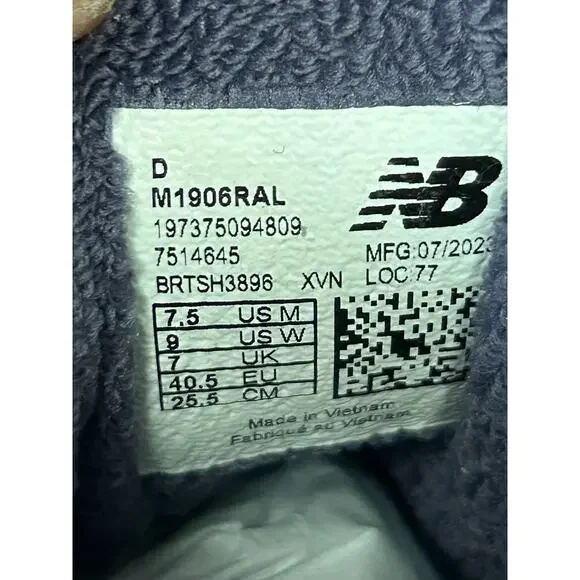 New Balance x Auralee 1906R Flint Stone / Size 7.5/ Brand New